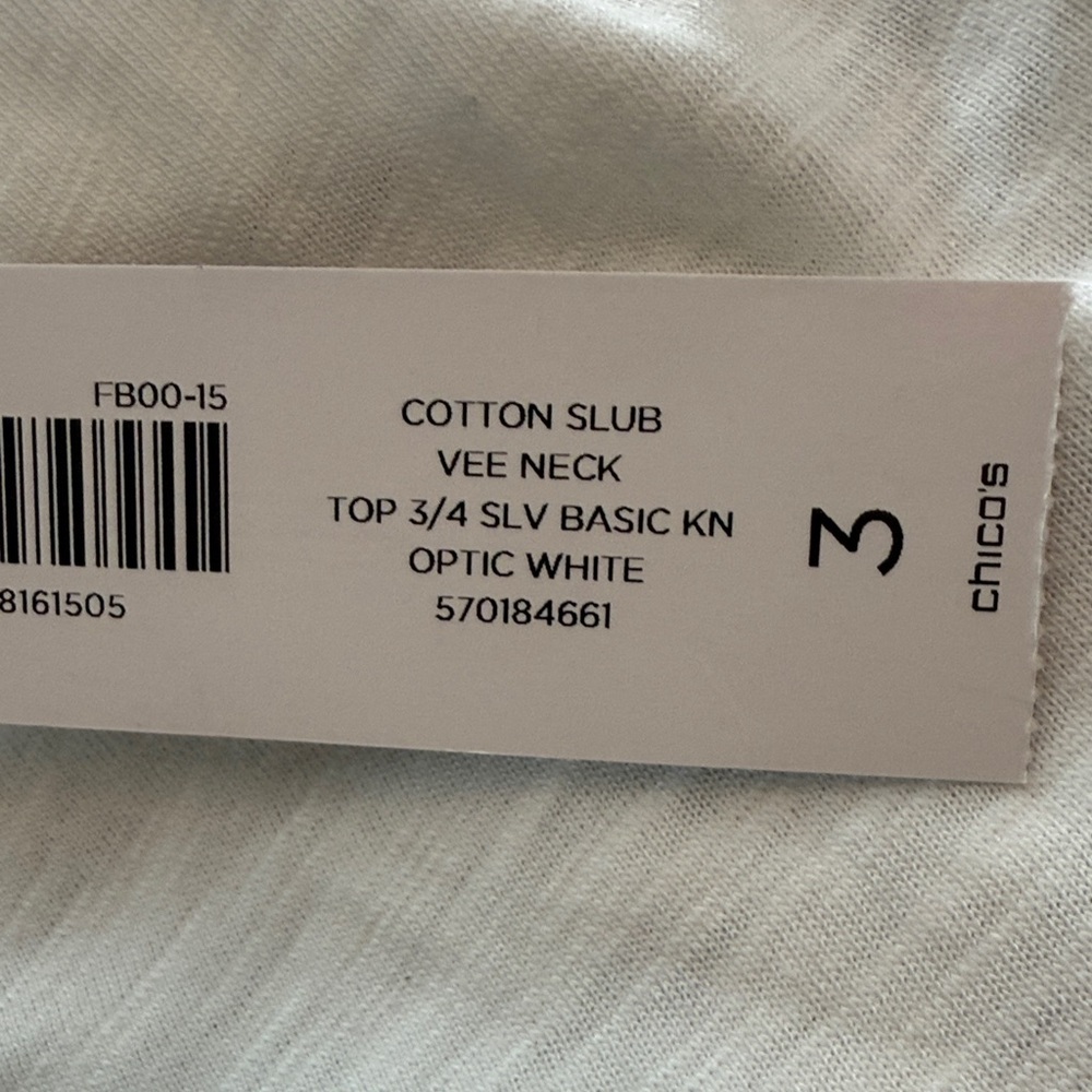 Chico's White V-Neck Long Sleeve Lightweight Top - Picture 5 of 5